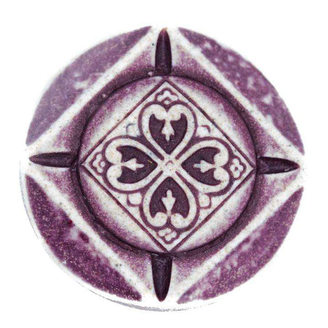 Knopf in Trachtenlook mit Öse TK-73 lila