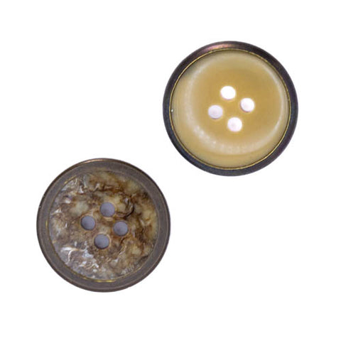 Perlmuttimitat Knopf beige braun mit eingefasstem Rand