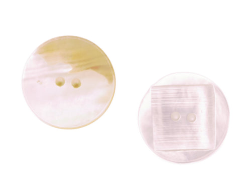 Makassar Perlmutt Knopf creme 2-Loch pl-gr-300