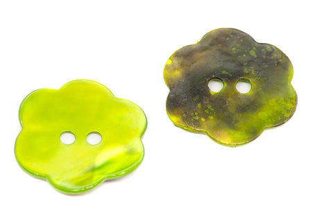 Perlmutt Knopf Blume PL-15 gruen