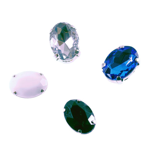 Eingefasster Strass Stein zum annähen