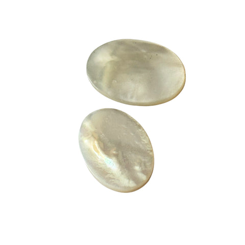 2 Perlmuttknöpfe oval creme - Knopfsortiment Raritaet PL-SO-9