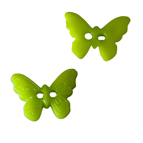 Grüner Kinderknopf in Schmetterlingsform aus Kunststoff mit 2-Loch-Befestigung und 15 mm Größe