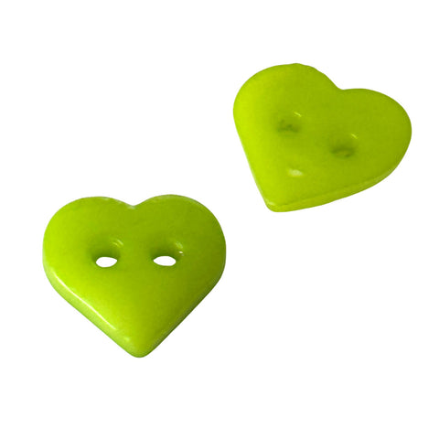 Grüner herzförmiger  Mini Kinderknopf aus Kunststoff mit 2 Löchern in 10 mm Größe