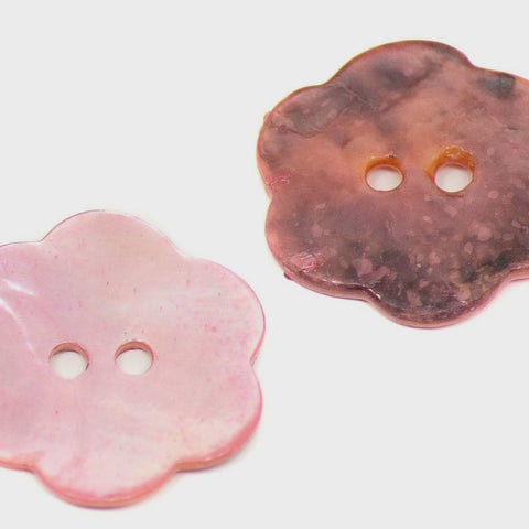 Perlmuttknopf Natur Rosa/Pink 2-Loch – PL-15-HROSA – Hero Spotlight